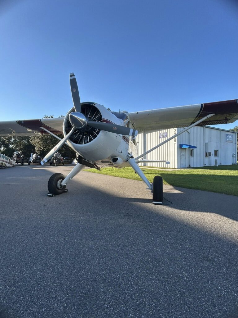 Aircraft DeHavilland Beaver shipped to the U.K. by Neel Aviation – disassembly, containerization, and export services.